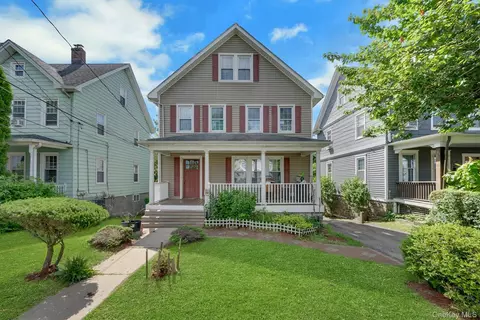135 Smith St, Port Chester, NY 10573