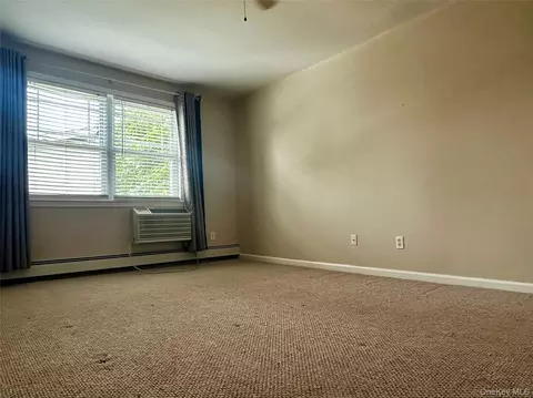 Bedroom - 249 Fairharbor Dr #249, Patchogue, NY 11772 photo 3 of 3
