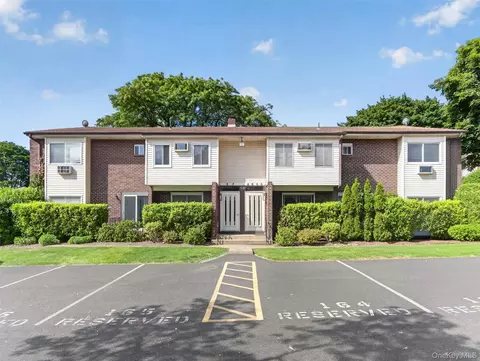 10 Blue Hl # E, Orangetown, NY 10962