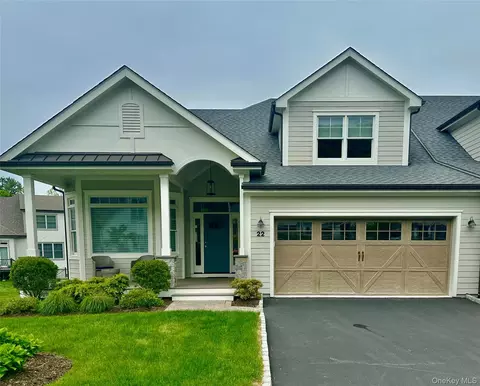 22 Elderberry Ct, Somers, NY 10589