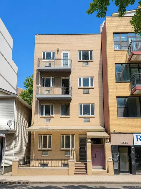 132-27 41st Ave #4F, New York, NY 11355