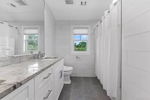 Bath - 79 Joyce Rd, Plainview, NY 11803 photo 5 of 5