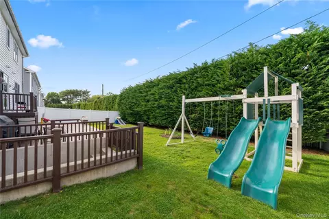 Exterior - 79 Joyce Rd, Plainview, NY 11803 photo 3 of 4