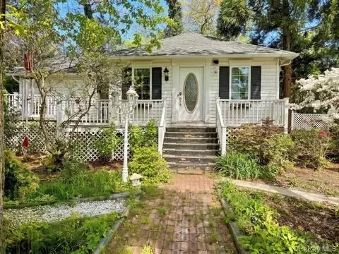 47 Quail Rd, Rocky Point, NY 11778
