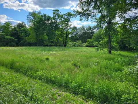 2999 Route 6, Wawayanda, NY 10973