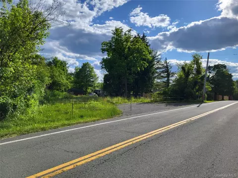 77 County Route 56, Wawayanda, NY 10958