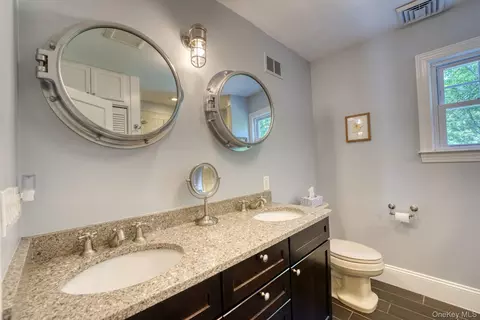 Bath - 12 Gaskin Rd, Poughkeepsie, NY 12601 photo 1 of 3