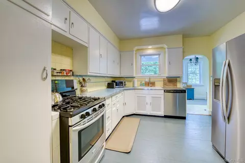 Kitchen - 12 Gaskin Rd, Poughkeepsie, NY 12601 photo 1 of 2