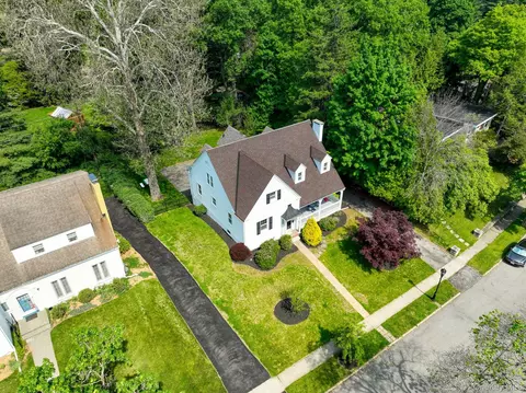 View/Area - 12 Gaskin Rd, Poughkeepsie, NY 12601 photo 2 of 3