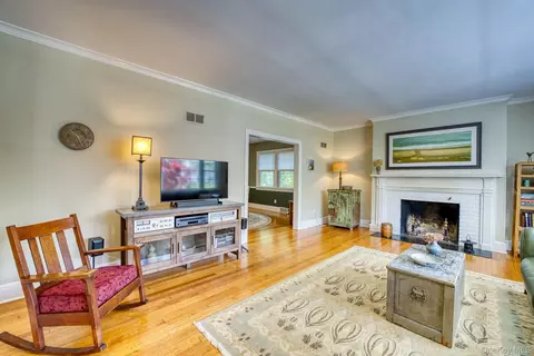 Living - 12 Gaskin Rd, Poughkeepsie, NY 12601 photo 2 of 2
