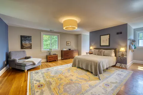 Bedroom - 12 Gaskin Rd, Poughkeepsie, NY 12601 photo 3 of 5