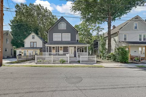 33 Seward Ave, Port Jervis, NY 12771