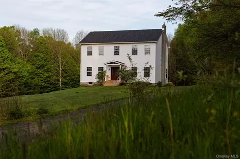 49 Yaun Rd, Callicoon, NY 12758