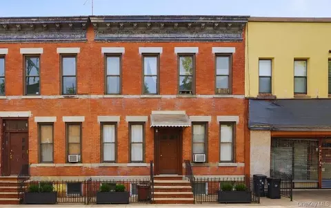 6415 Myrtle Ave, New York, NY 11385