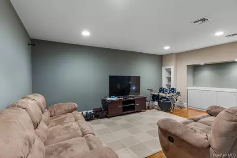 Other - 9 Ronwood Rd, Ramapo, NY 10977 photo 8 of 10