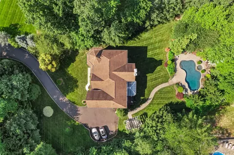 View/Area - 9 Ronwood Rd, Ramapo, NY 10977 photo 3 of 5