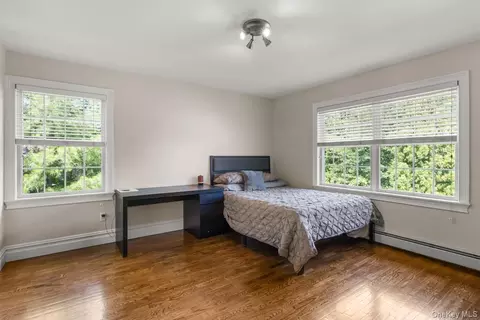 Bedroom - 9 Ronwood Rd, Ramapo, NY 10977 photo 4 of 5