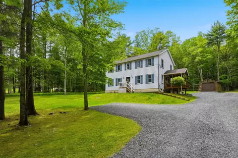 63 Geba Dr, Lumberland, NY 12737