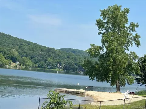 View/Area - 23 Lucille Rd, Kent, NY 10512 photo 6 of 6