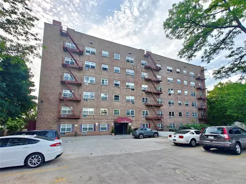 47 Alta Ave #3C, Yonkers, NY 10705