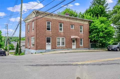 299 Tompkins Ave, Yonkers, NY 10703