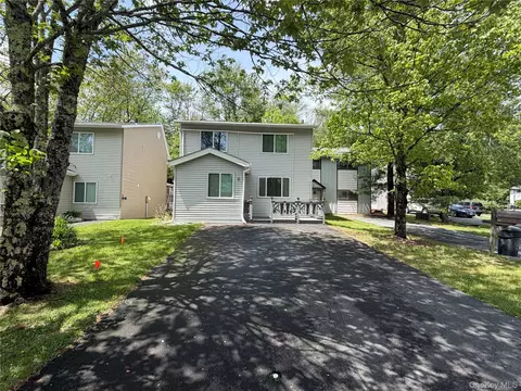 8 Peter Way, Thompson, NY 12751