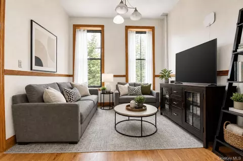 458 Halsey St, Brooklyn, NY 11233