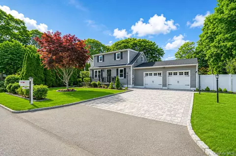 147 Baybright Dr E, Shirley, NY 11967