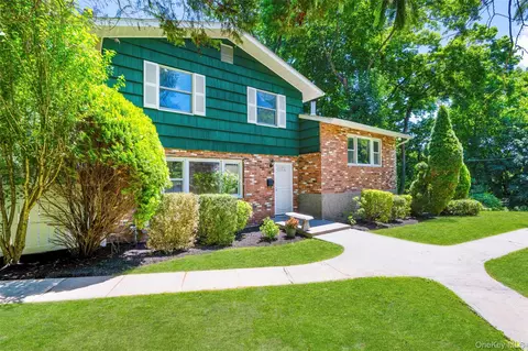 14 Jones Pl, White Plains, NY 10606