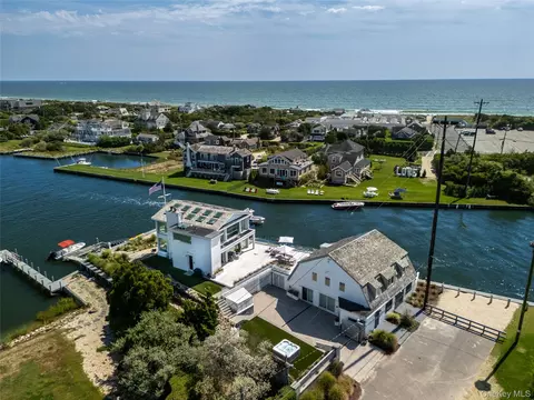 38 Beach Ln, Southampton, NY 11959