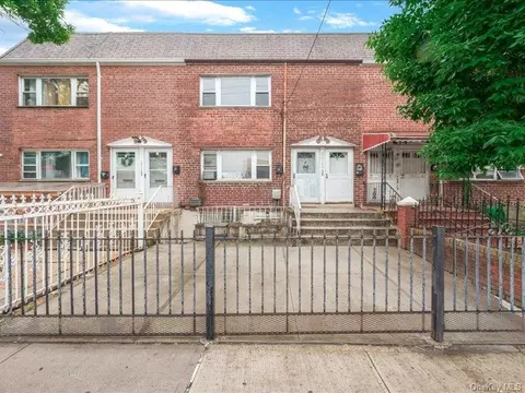 145-14 Rockaway Blvd, Jamaica, NY 11436