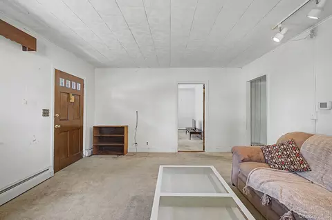 Living - 121 Putnam Dr, Kent, NY 10512 photo 3 of 3