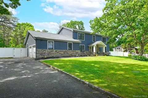 56 Otsego Ave, Dix Hills, NY 11746