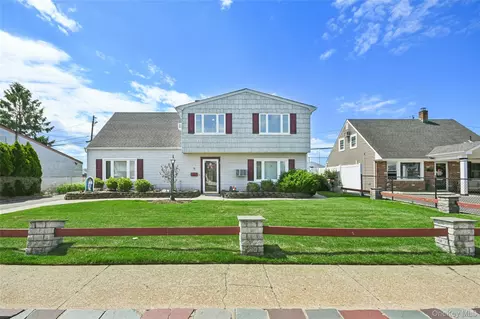 Undisclosed, Levittown, NY 11756