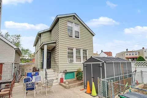 1608 Merry Ave, New York, NY 10461