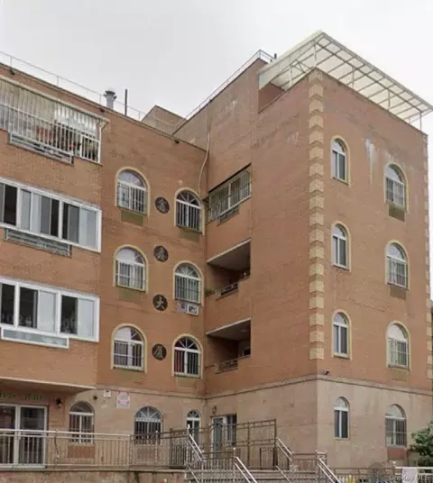 11128 37th Ave #3D, New York, NY 11368