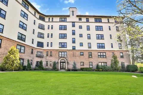 1273 North Ave #ENT 7 5GH, New Rochelle, NY 10804