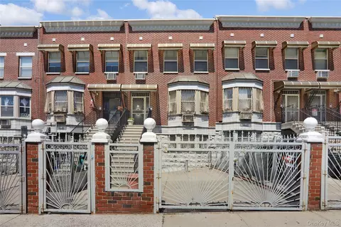 1471 Gates Ave, Brooklyn, NY 11237