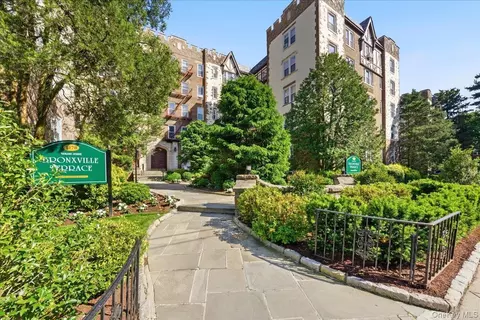 1468 Midland Ave #1A, Yonkers, NY 10708