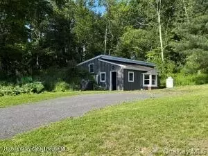 884 Camby Rd, Union Vale, NY 12545