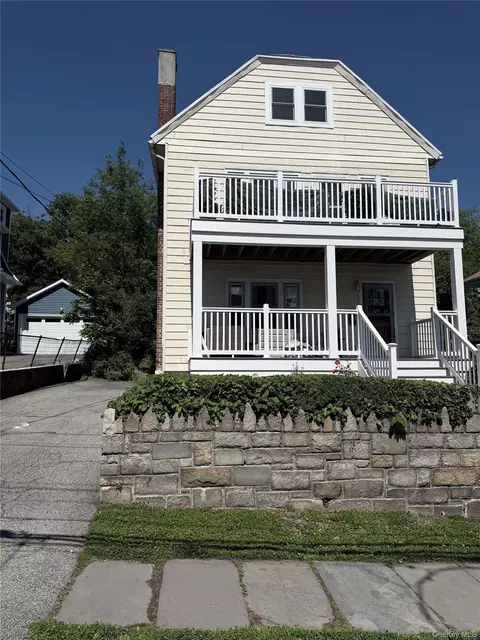 81 Waring Pl, Yonkers, NY 10703