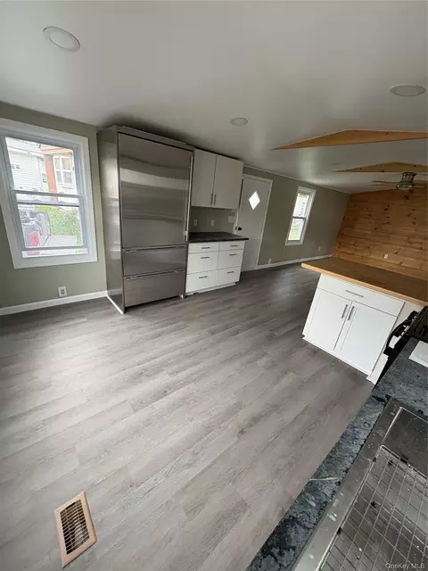 112 Jefferson Hts #13, Catskill, NY 12414