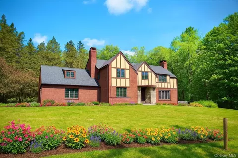 285 Goff Rd, Rockland, NY 12758