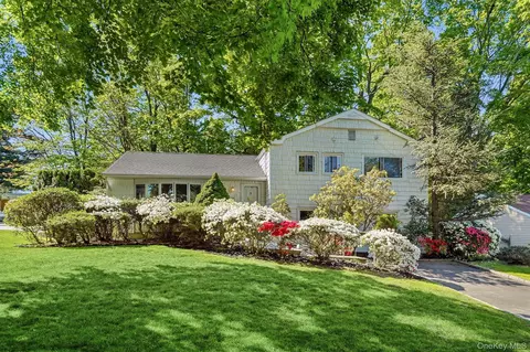 1 Arden Dr, Greenburgh, NY 10530