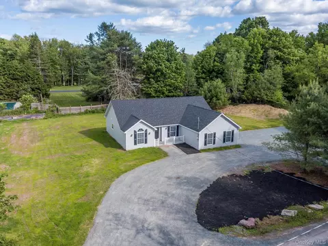 23 Decker Farm, Thompson, NY 12701