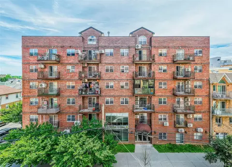 14118 Cherry Ave #2C, Flushing, NY 11355