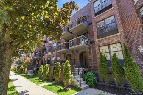 16306 71st Ave #1323, New York, NY 11365