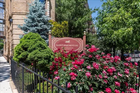 83-52 Talbot St #6H, New York, NY 11415