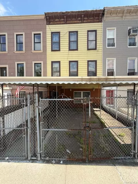 60 Covert St, Brooklyn, NY 11207