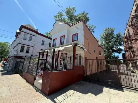 3935 Barnes Ave, New York, NY 10466
